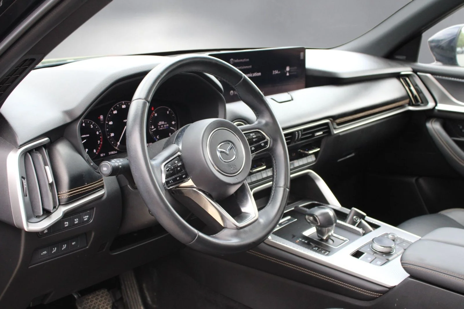 Used 2024 Blue Mazda 3.3 Turbo S Premium image 3