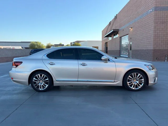 Used 2016 Beige Lexus 460 image 6