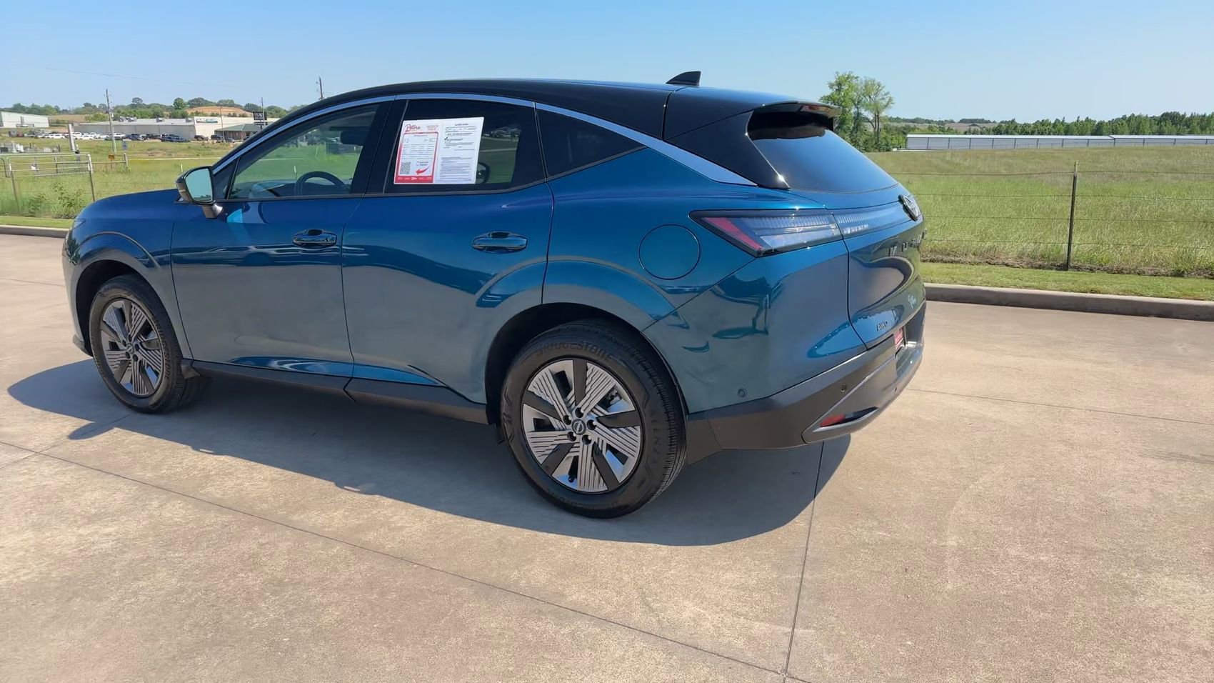 Used 2025 Aurora Blue Pearl Metallic/Super Black Nissan SL image 7