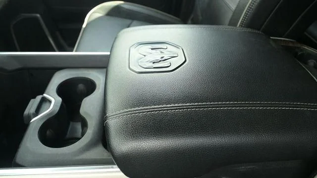 Certified Used 2019 Diamond Black Ram Laramie image 18