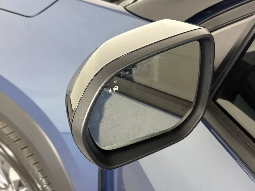 2026 Chevrolet Equinox LT - Photo 15