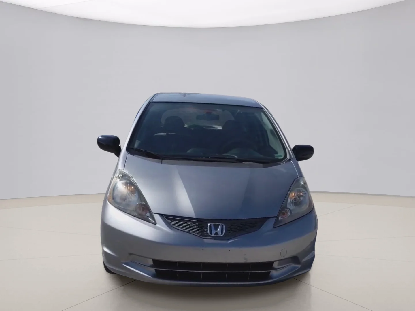 Used 2010 White Honda SUV image 8