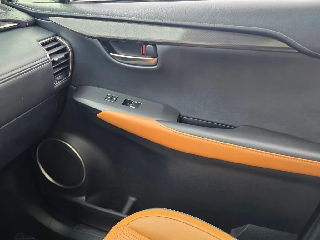 2020 Lexus NX 300 - Photo 27