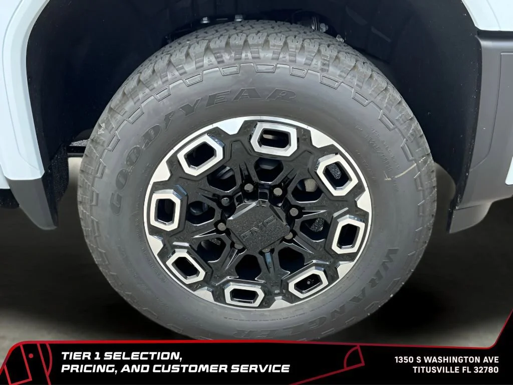 New 2026 Glacier White Tricoat GMC Denali Ultimate image 41