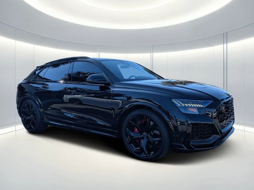 2024 Audi RS Q8 -'s photo