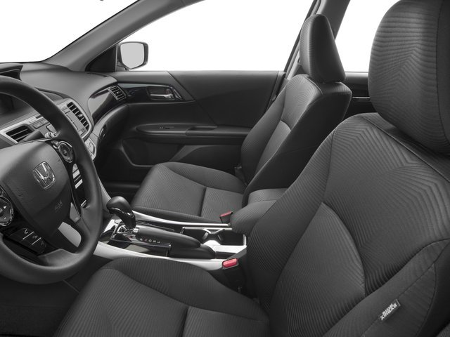 Used 2017 Lunar Silver Metallic Honda LX image 9