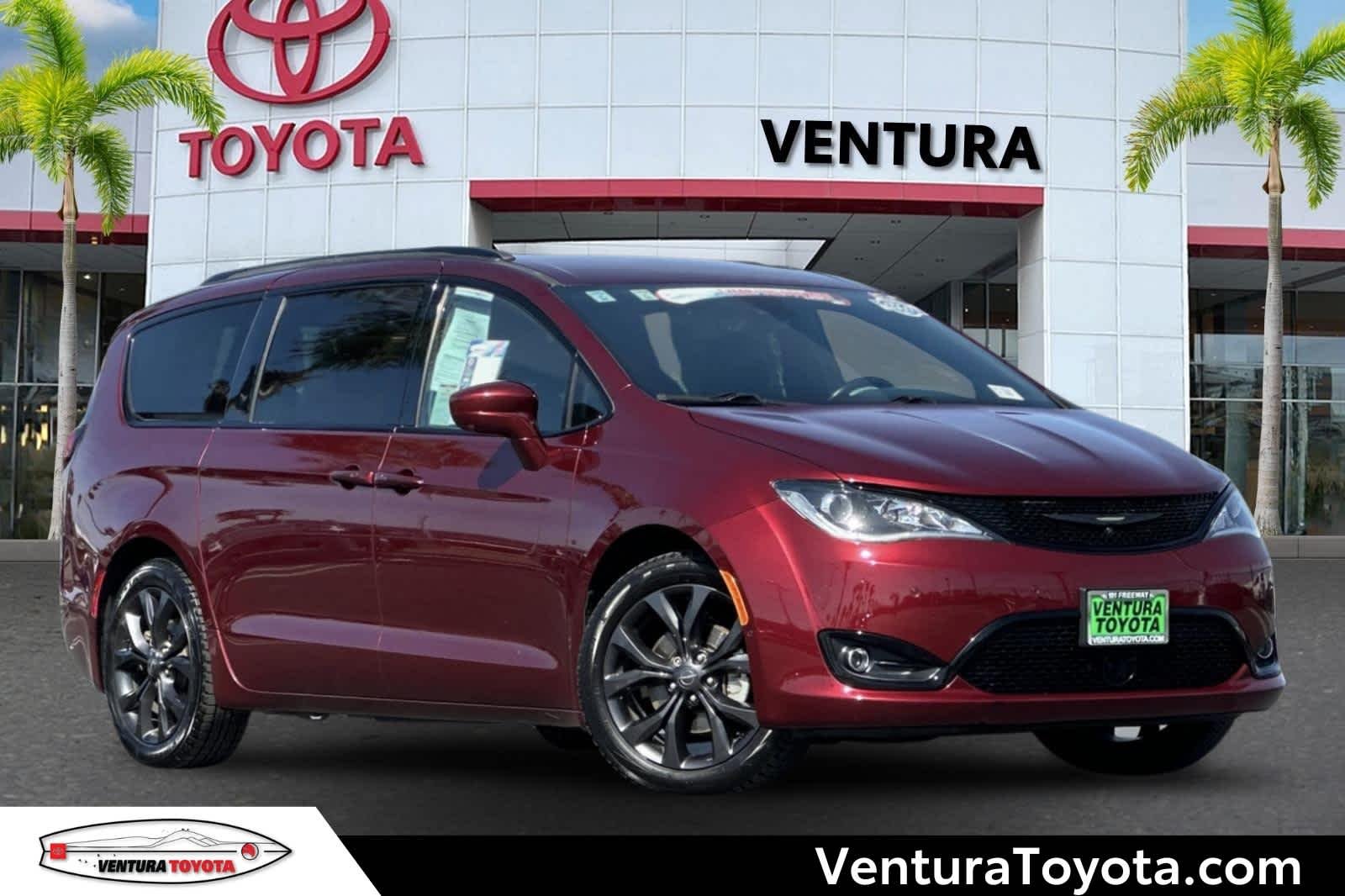 2020 Chrysler Pacifica Touring L