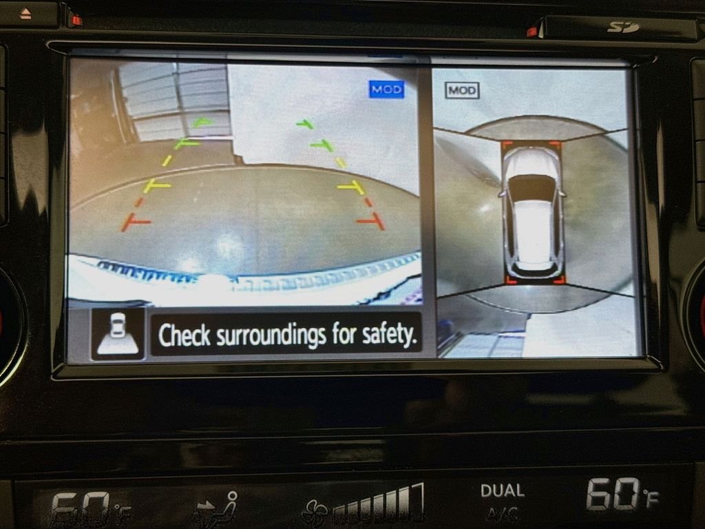 Used 2017 Pearl White Nissan SL image 14