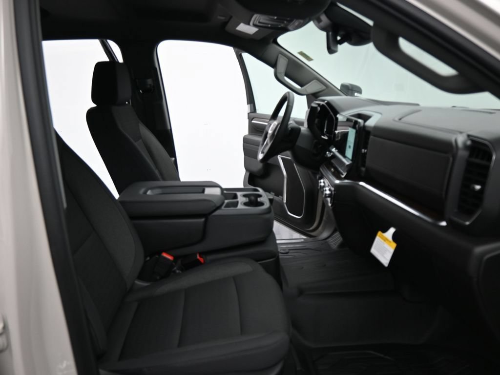 2026 GMC Sierra 3500HD SLE - Photo 26