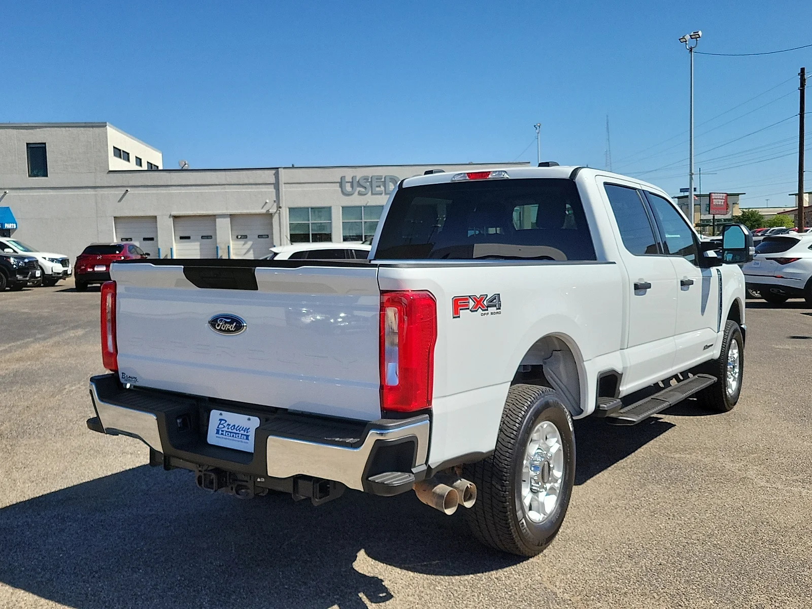 Certified Used 2025 Oxford White Ford XLT image 10