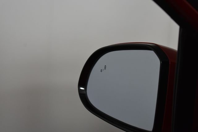 Used 2020 Red Hyundai SEL image 26
