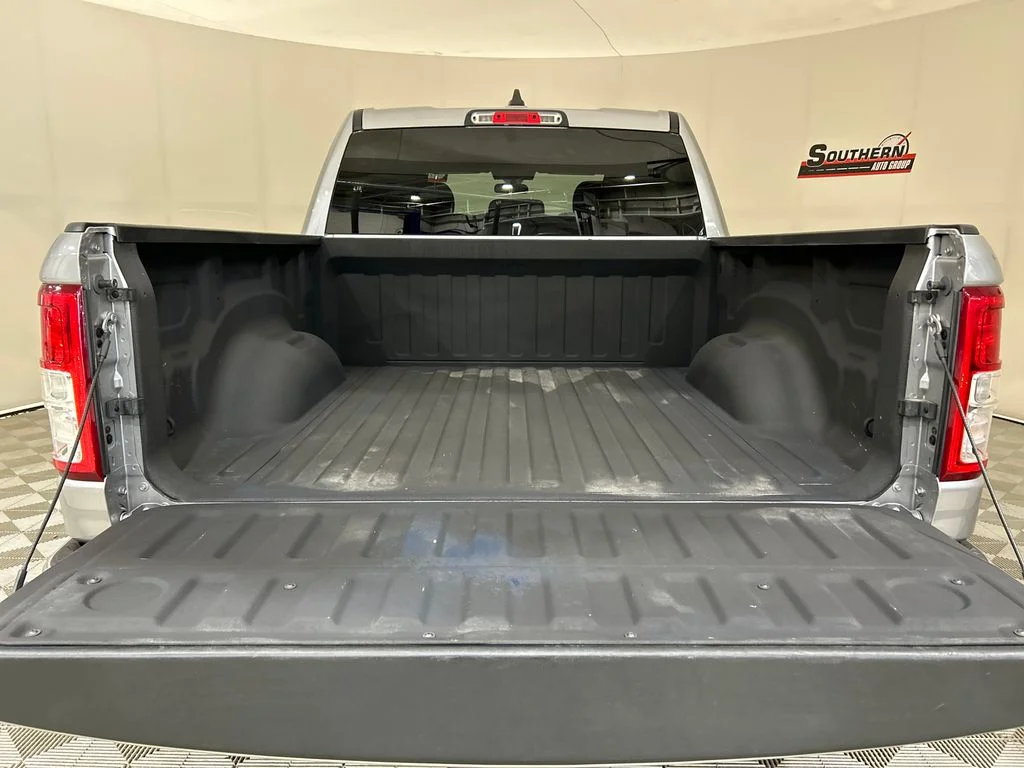 Used 2022 Silver Ram Big Horn/Lone Star image 5