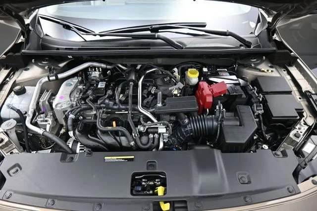 New 2026 Brown Nissan SL image 33