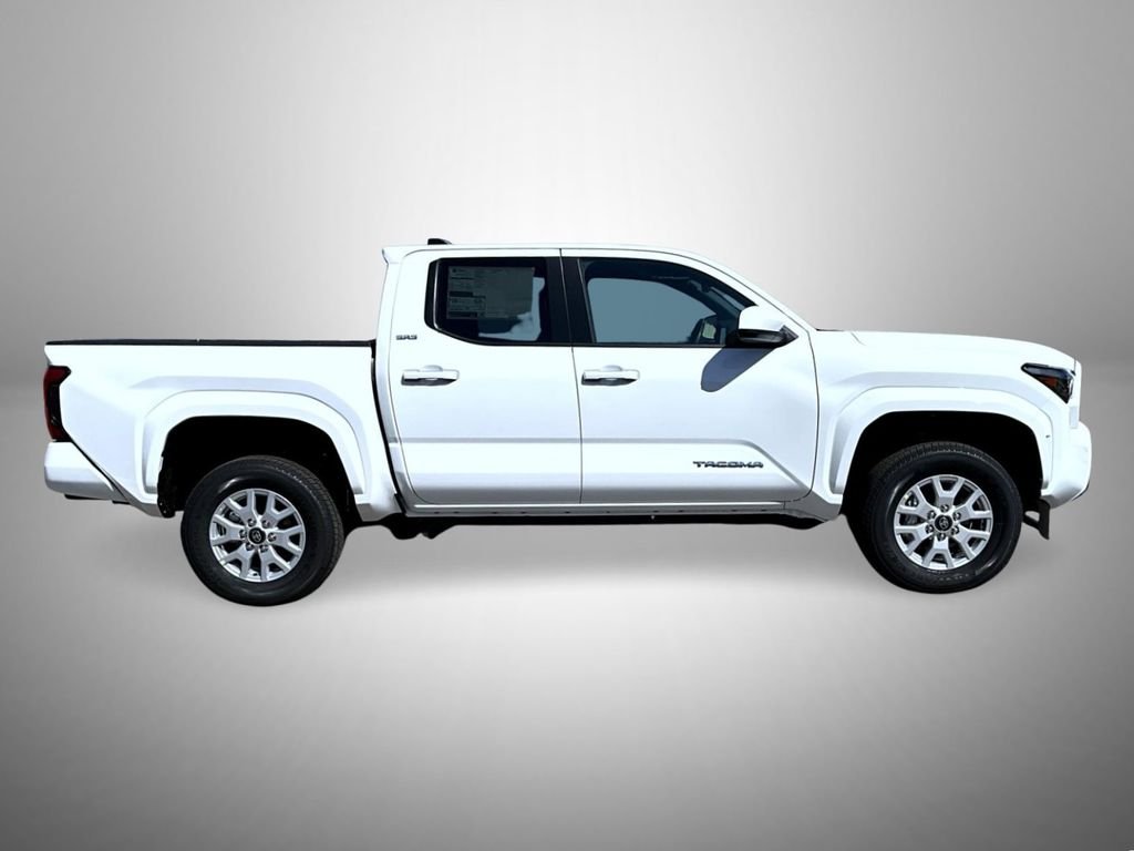 New 2026 Ice Cap Toyota SR5 image 4