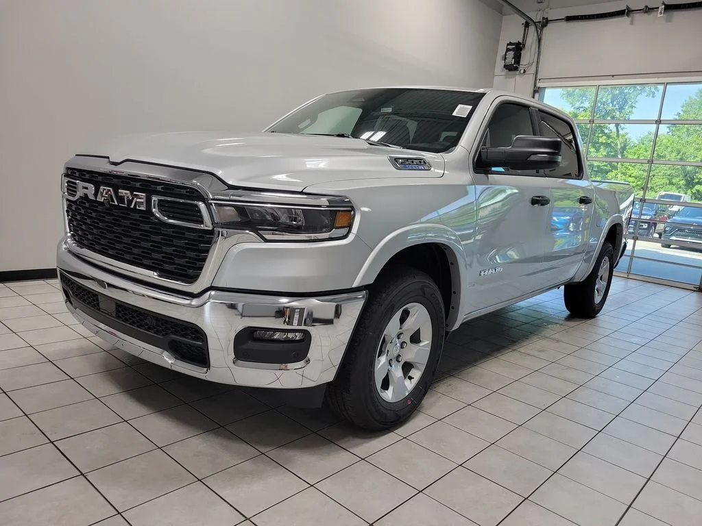 New 2026 Silver Zynith Exterior Paint RAM Big Horn/Lone Star image 3