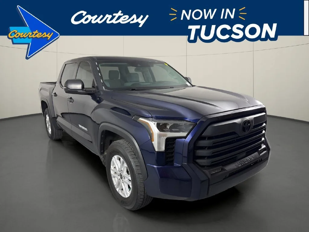 Used 2022 Blue Toyota SR5 image 1