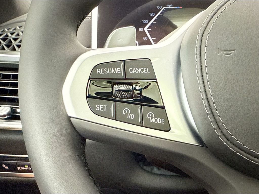 Used 2026 Gray Metallic BMW xDrive40i image 11