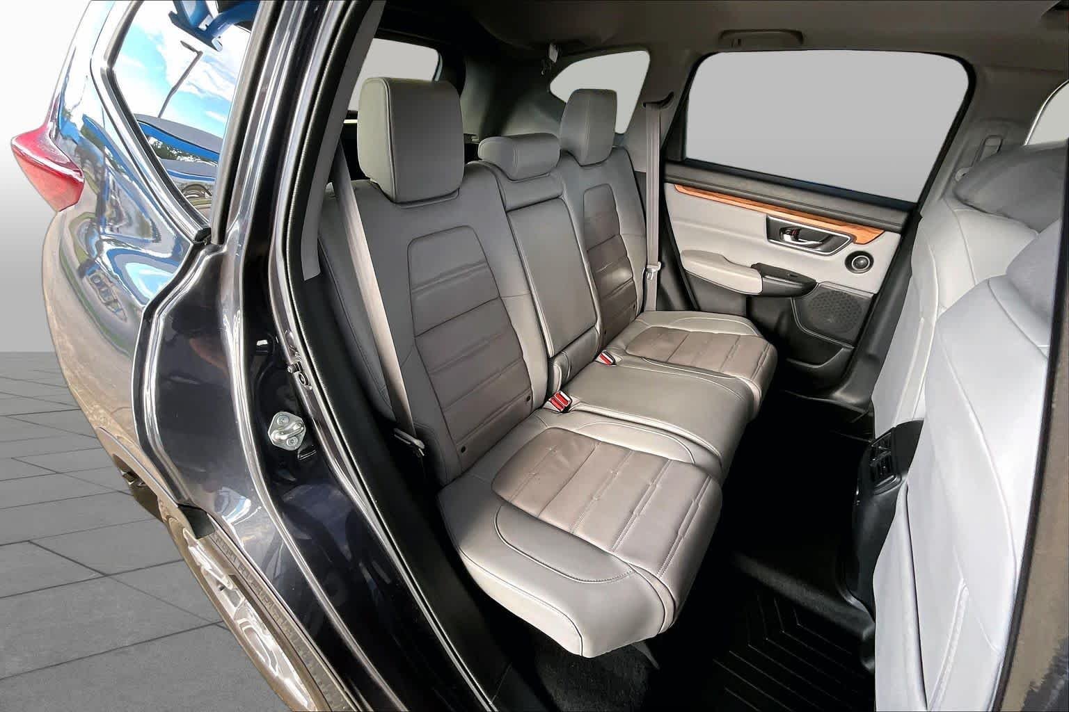 Used 2018 Gunmetal Metallic Honda EX-L image 20