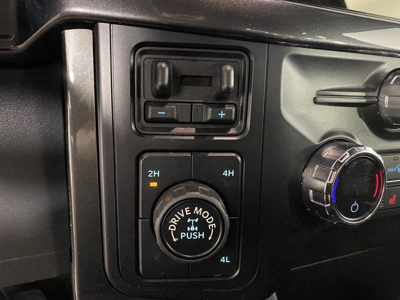 Used 2021 Black Metallic Ford XLT image 20