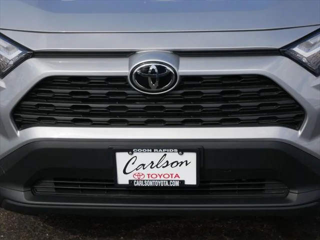 Certified Used 2025 SILVER SKY METALLIC Toyota  image 9