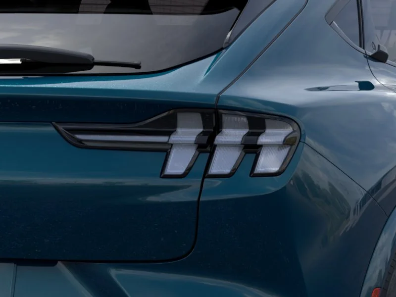 New 2026 Adriatic Blue Metallic Ford Premium image 21