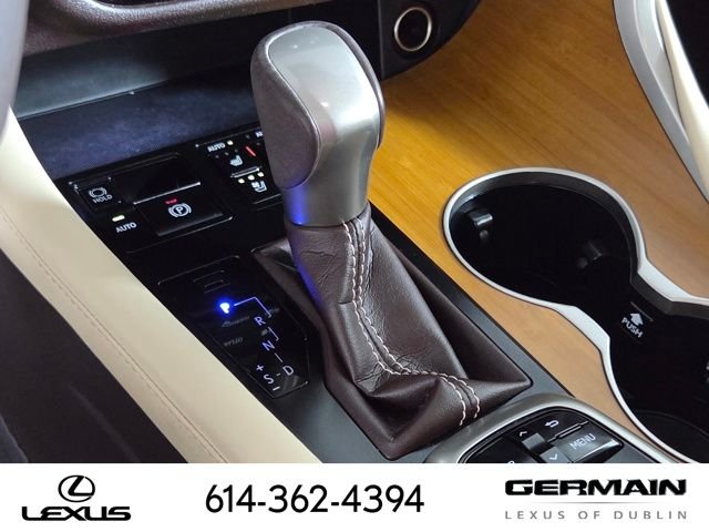 Used 2019 Red Lexus 350 image 25