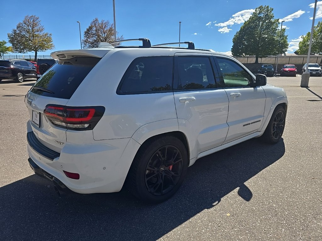 Used 2017 White/off-white Jeep SRT image 5