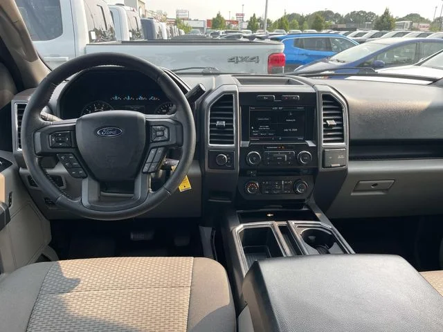 Used 2015 Silver Ford XLT image 17