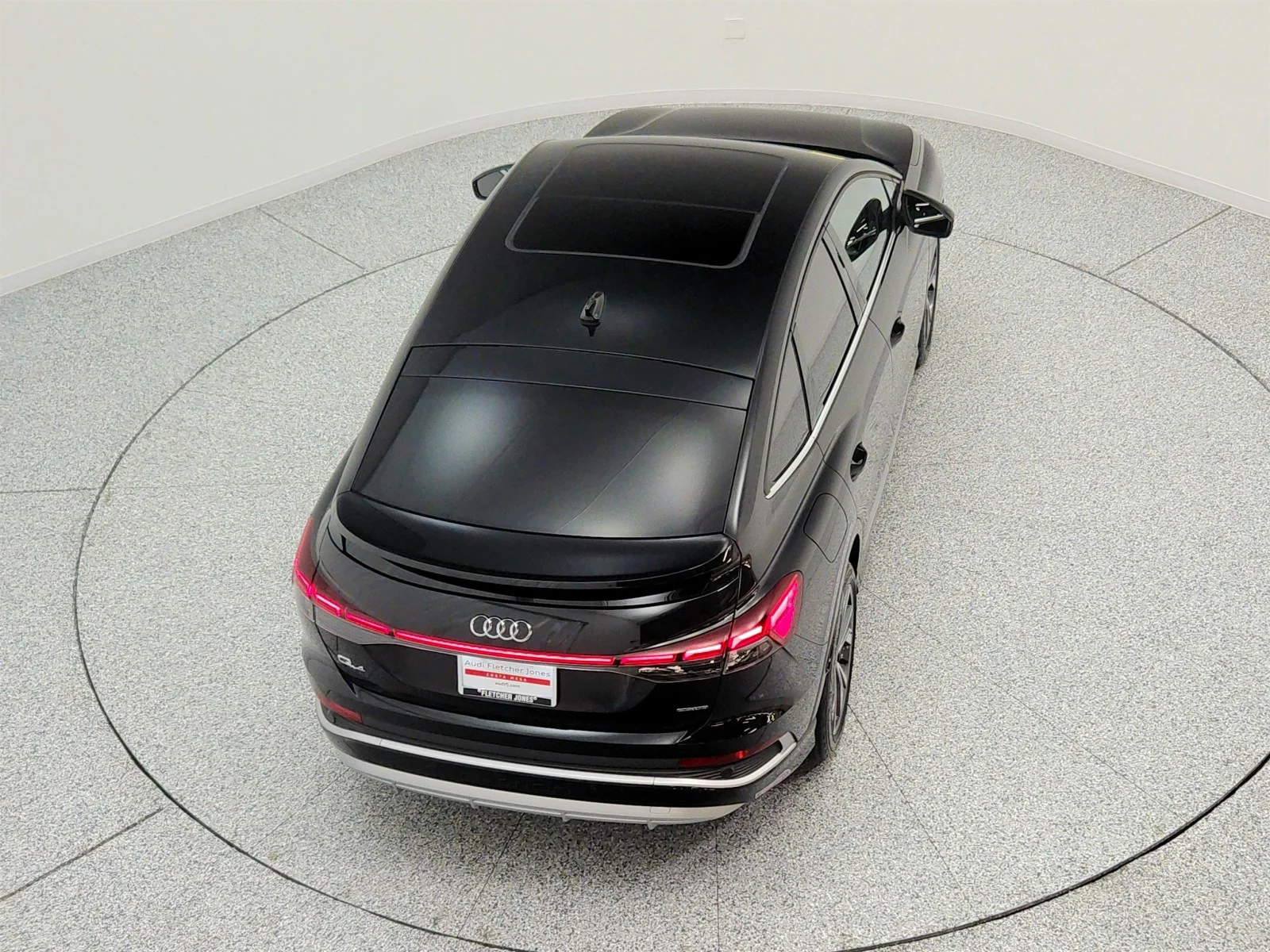 Used 2024 Mythos Black Metallic Audi Premium 55 quattro image 27