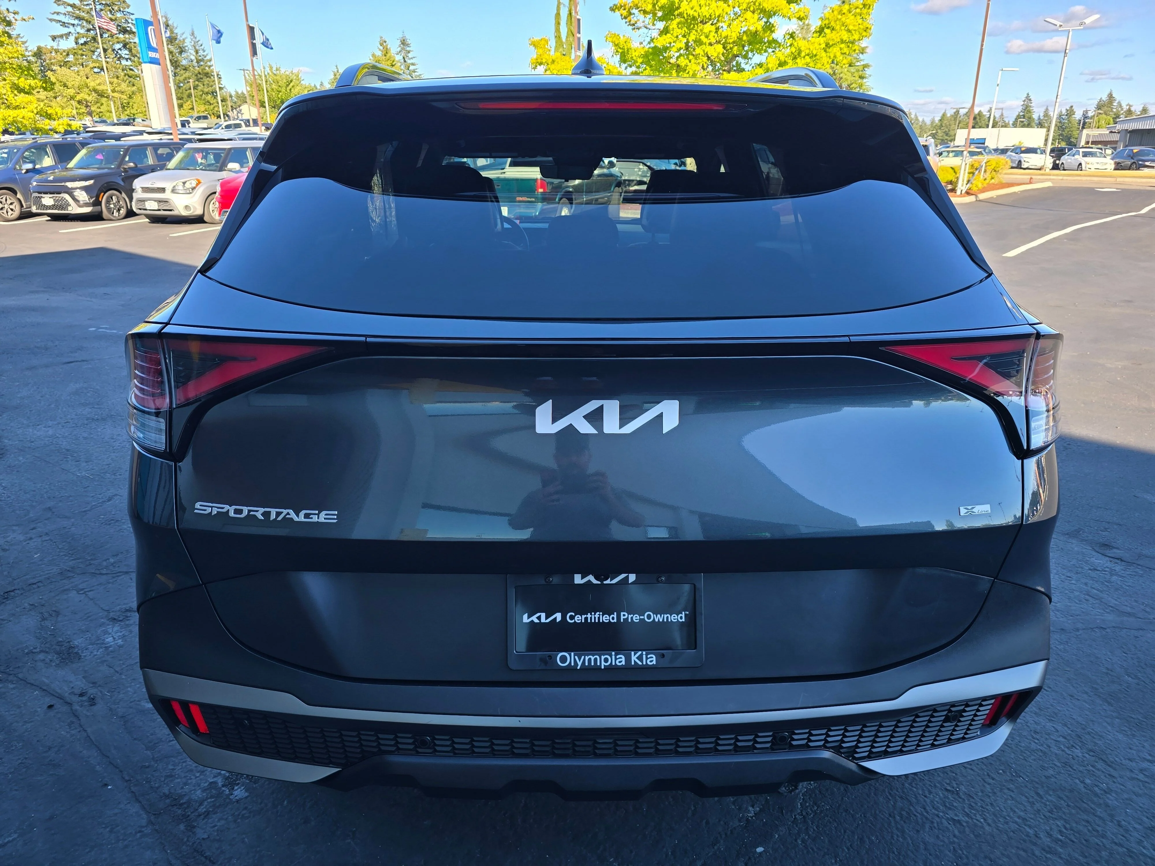 Used 2024 Gray Kia X-Line image 5