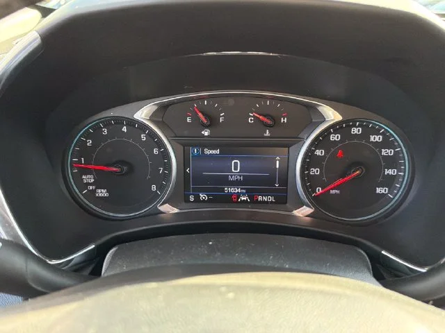 Used 2021 SUMMIT WHITE Chevrolet LT image 22