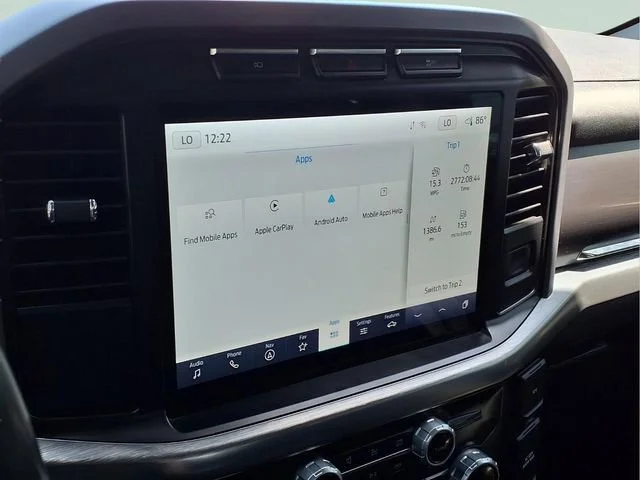 Used 2023  Ford XL image 6