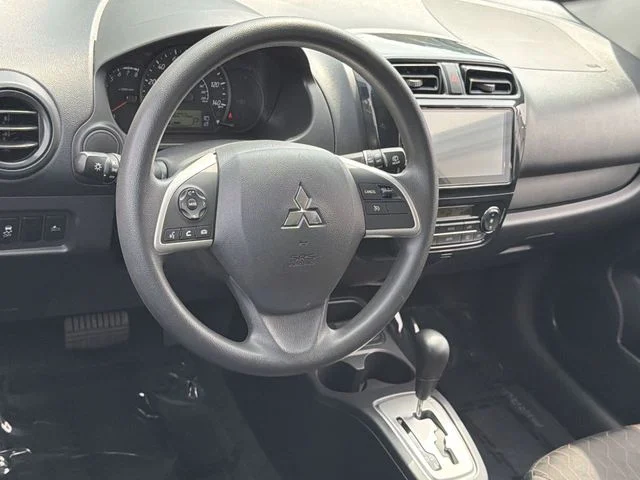Used 2024  Mitsubishi ES image 17
