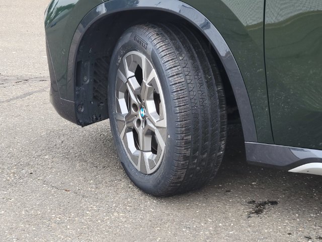 Certified Used 2023 Green BMW xDrive28i image 29