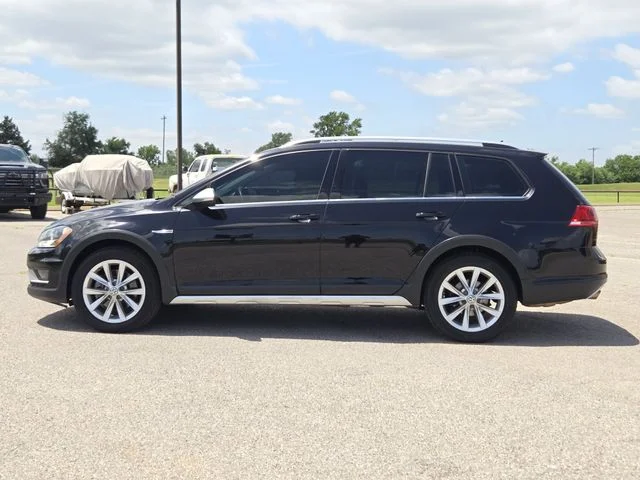 Used 2017 Deep Black Pearl Volkswagen TSI S image 4