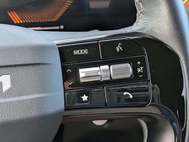 New 2026 Gray Kia LX image 27