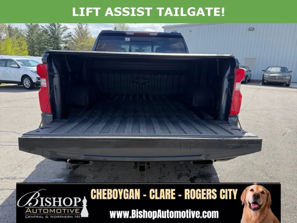 Pre-Owned 2021 Chevrolet Silverado 1500 LT Trail Boss Crew Cab image 12