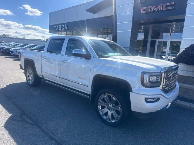 Used 2018 White GMC Denali image 1