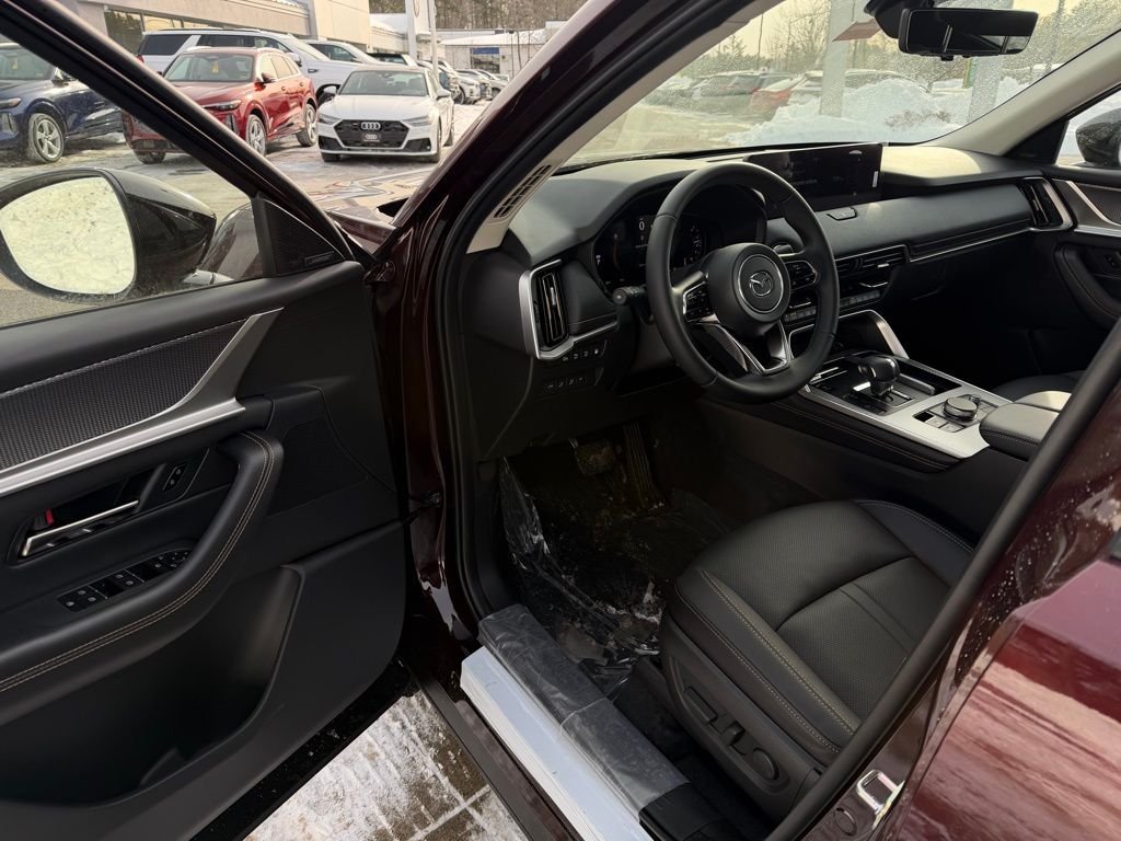 2026 Mazda CX-90 Premium Package - Photo 18