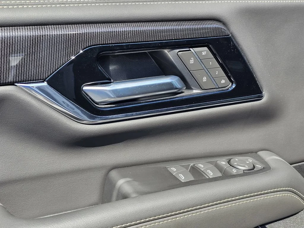 New 2026 Summit White GMC Elevation image 14