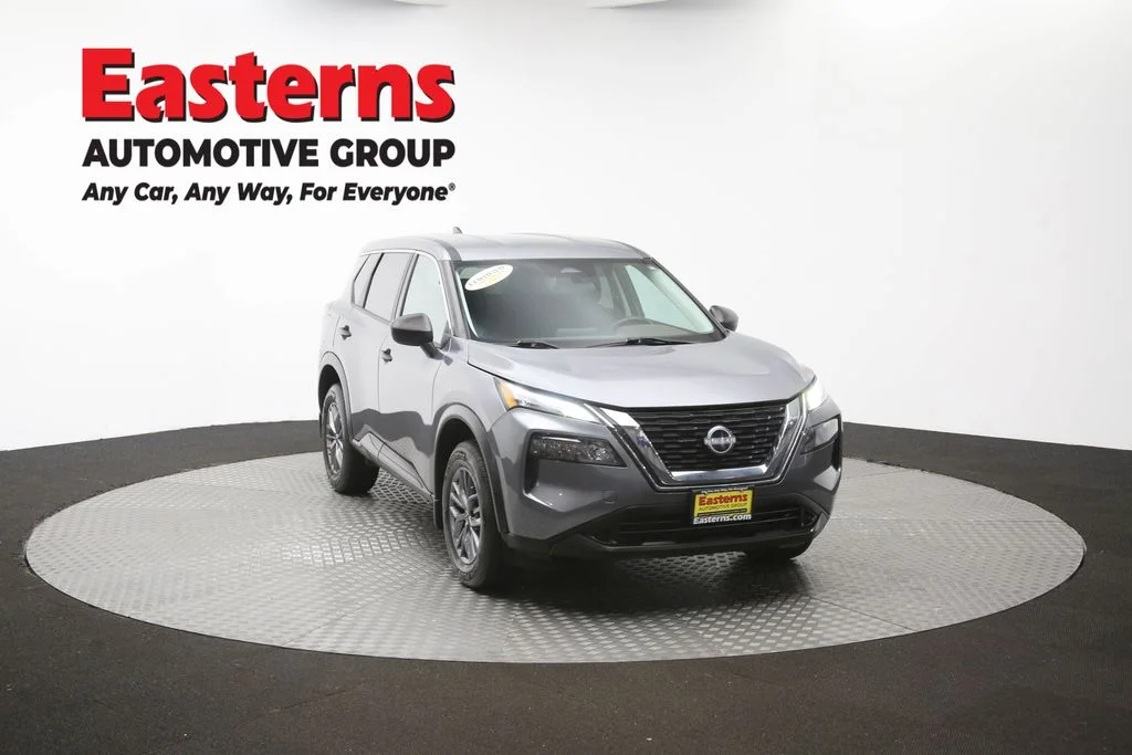 Used 2023 Gray Nissan S image 51