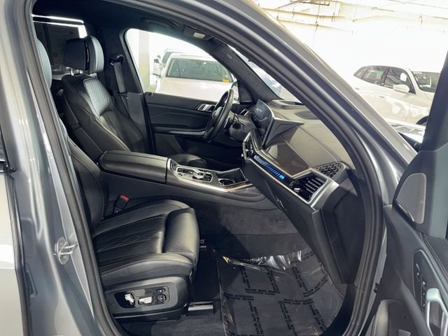 2026 BMW X7 M60i - Photo 10
