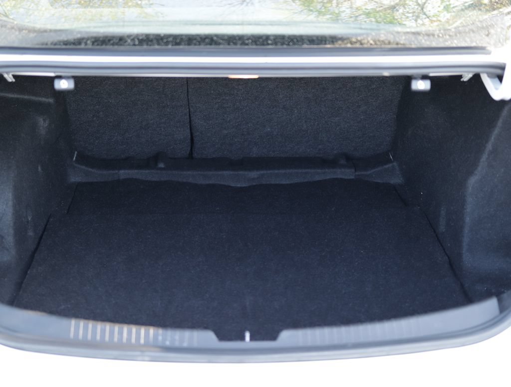 Used 2023 Summit White Chevrolet LT image 25