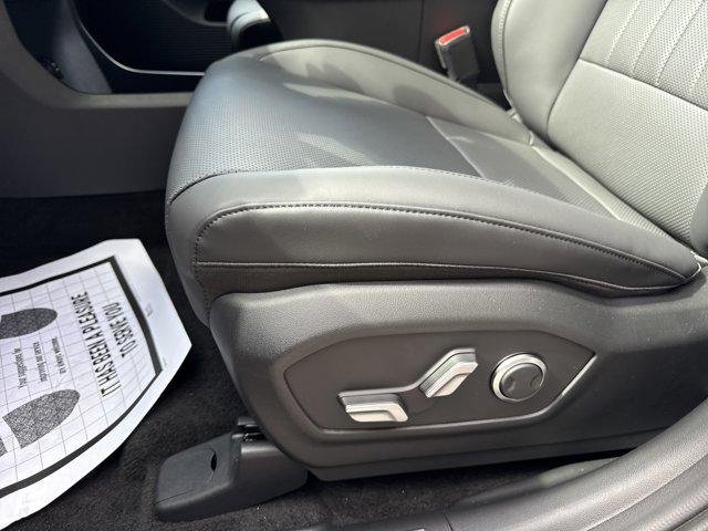 2026 Hyundai Santa Fe XRT - Photo 11