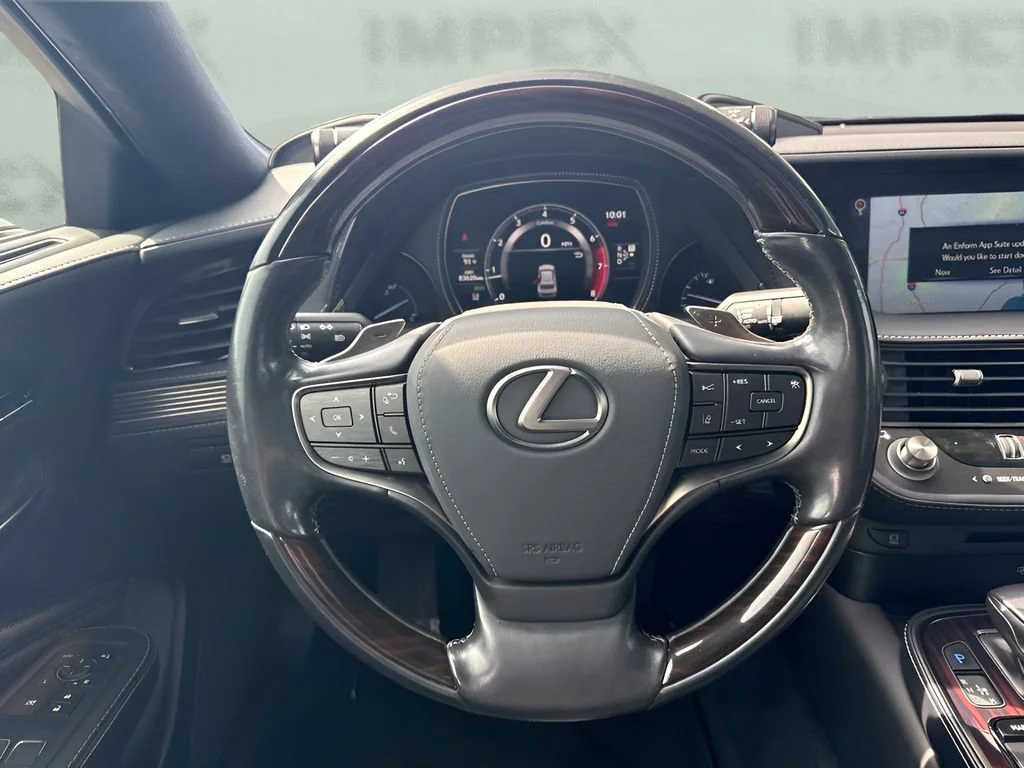Used 2018  Lexus LS 500 image 16
