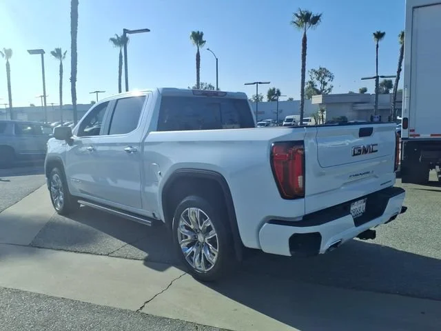 Used 2026 Glacier White Tricoat GMC Denali image 9