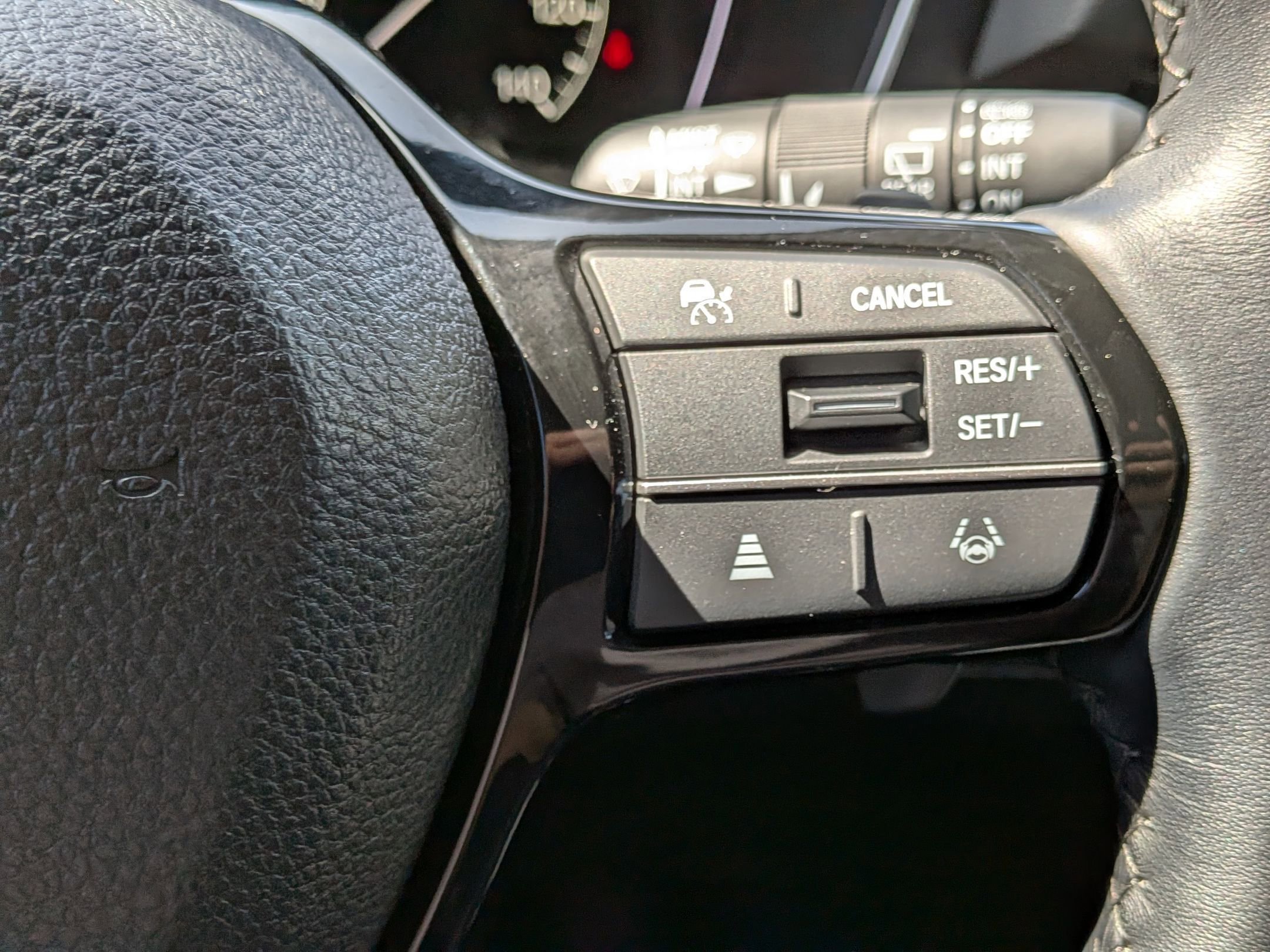 2025 Honda Pilot EX-L - Photo 15