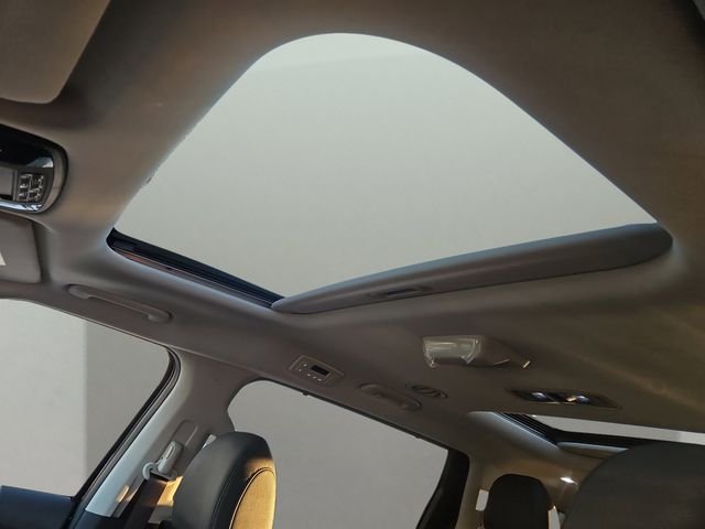 2026 Kia Carnival SX Prestige - Photo 7