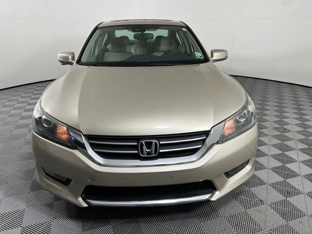 Used 2015 Gold Honda EX-L image 2