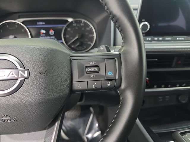 Used 2025 Gray Nissan SV image 18